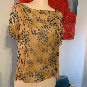 Ungaro Fever Womens 100% Silk Blouse Size 8 M Medium
